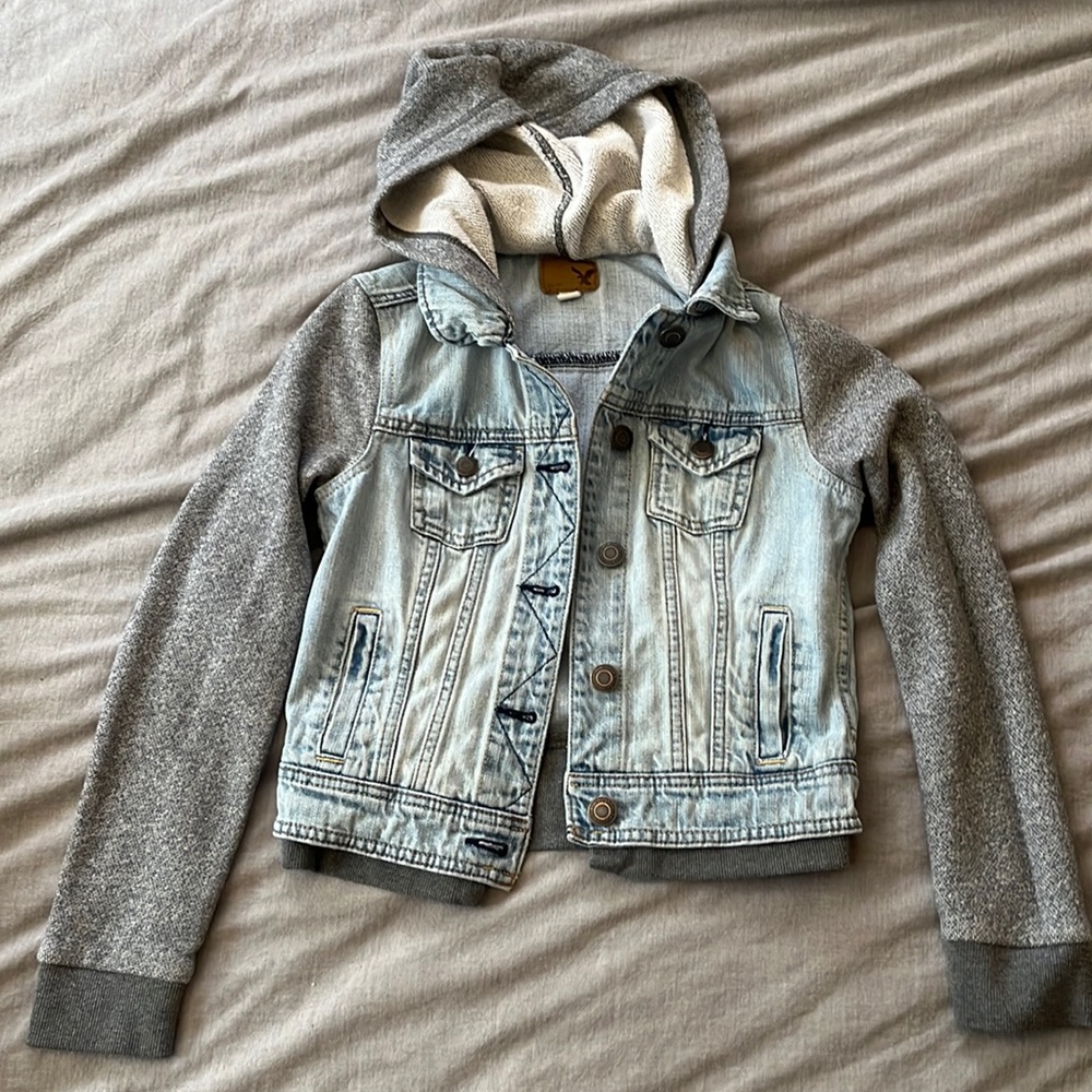 American Eagle Jean Jacket, size XS
